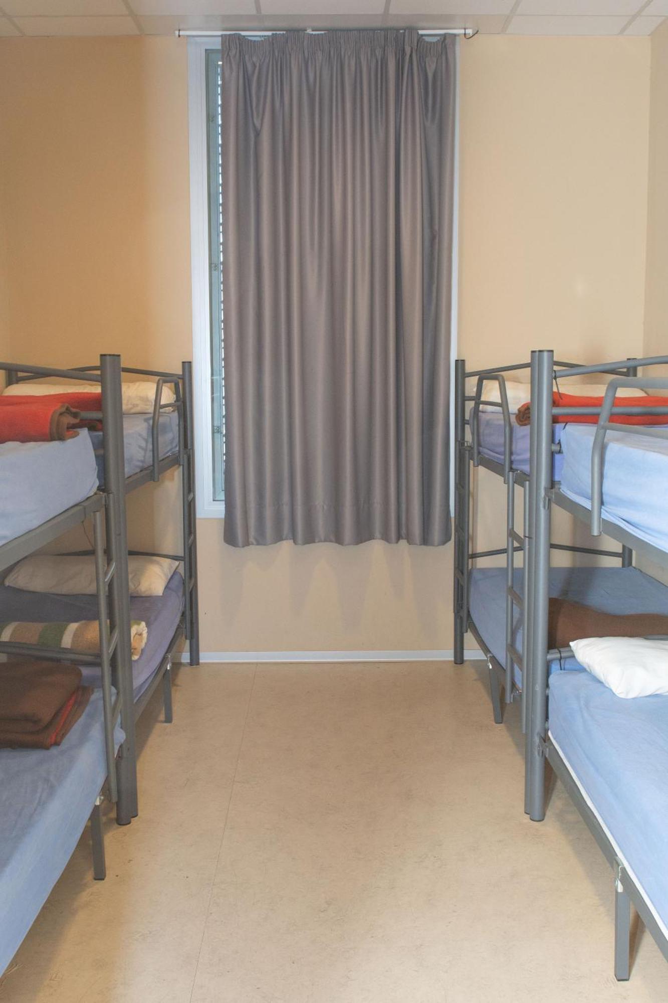 Hostel Bardenas Cabanillas Bagian luar foto